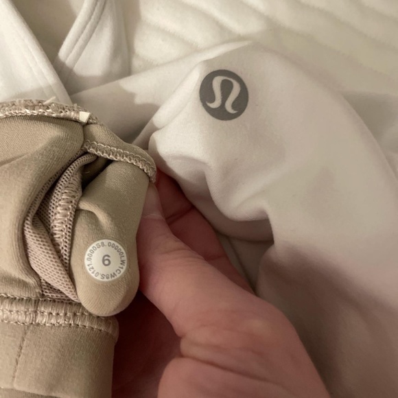 Lululemon align tank - Picture 3 of 3